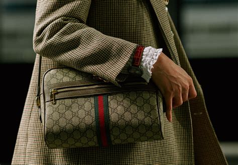 gucci contatti azienda|gucci bag official website.